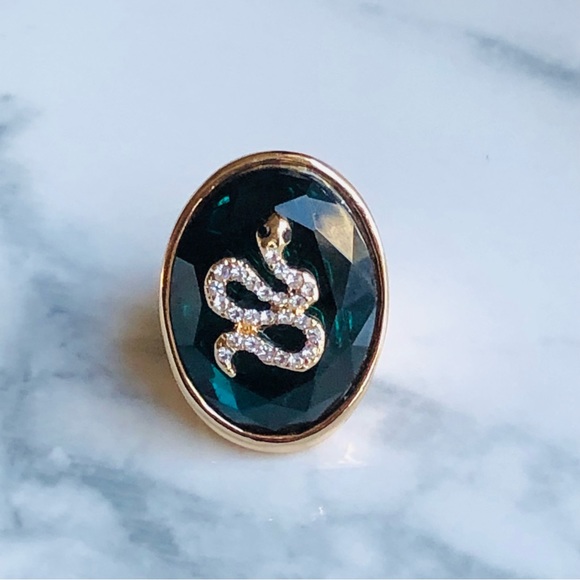 Aldo Faux Emerald Green Snake Ring Size M - Picture 16 of 16